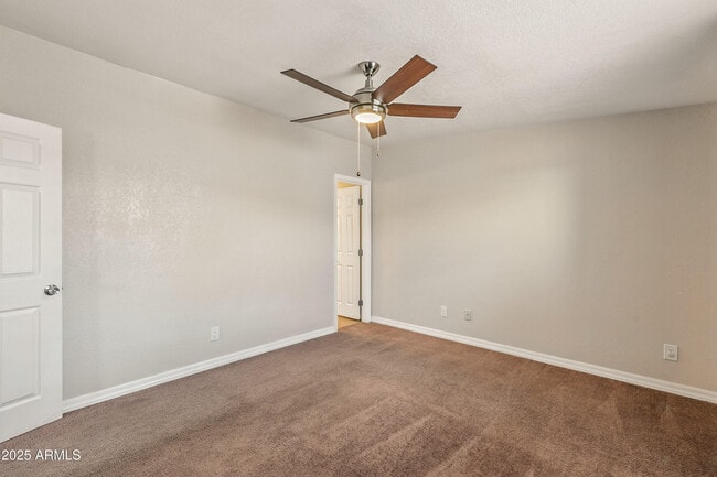 Building Photo - 11821 N 36th St