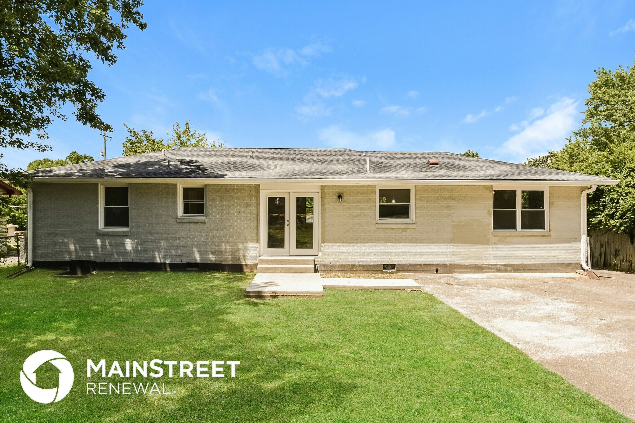 Building Photo - 1810 Willow Springs Dr