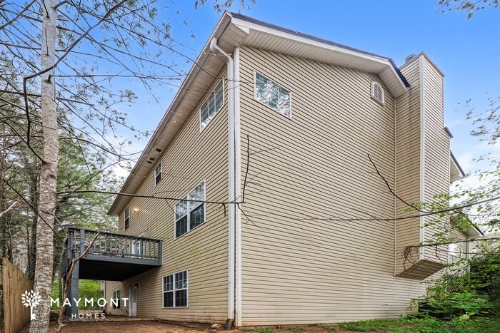 Building Photo - 113 Whispering Ct