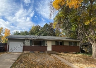 Building Photo - 1313 Fairview Dr