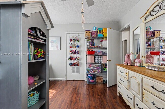 Building Photo - 7941 NW 3rd Pl