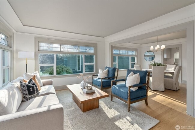 Building Photo - 4Bd/3Ba Seattle House