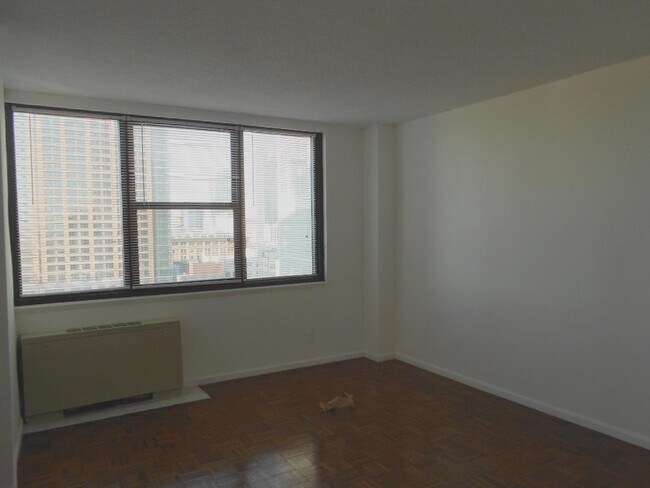Building Photo - 280 Marin Blvd