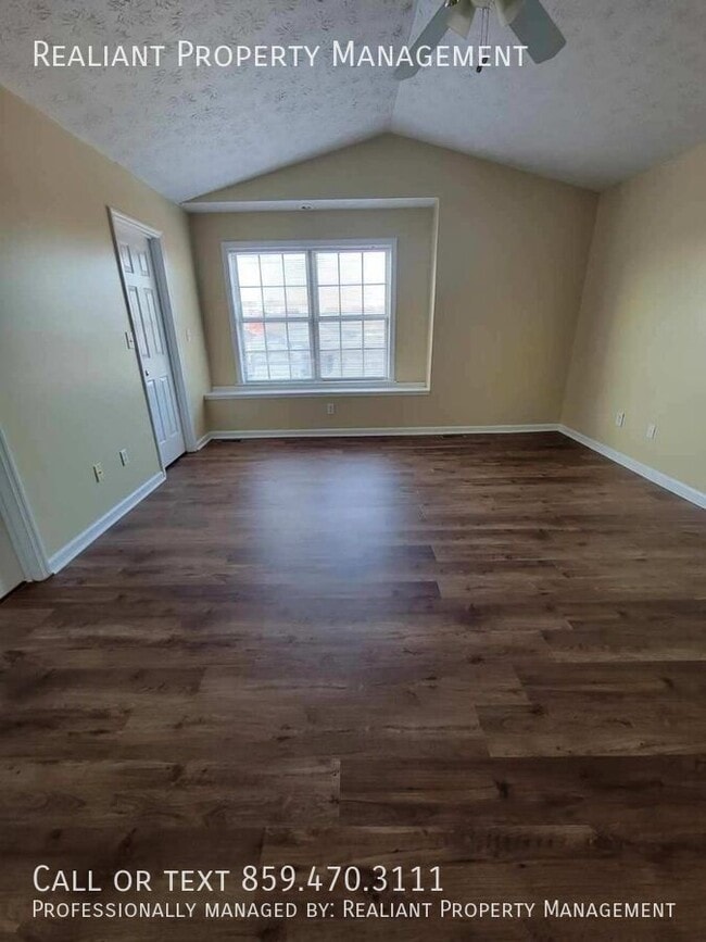 Building Photo - 648 Hugging Bear Ln