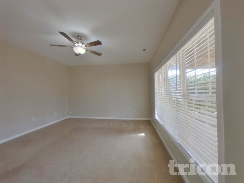 Building Photo - 324 Archway Ct