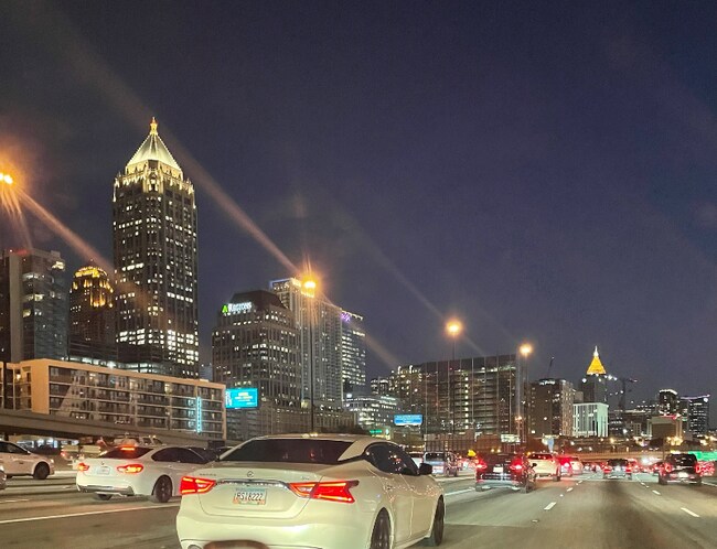 Building Photo - 1535 Terrell Mill Pl SE