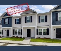 Building Photo - 3 Bed 2.5 Bath TOWNHOMES with MOVE-IN-SPECIALS!!
