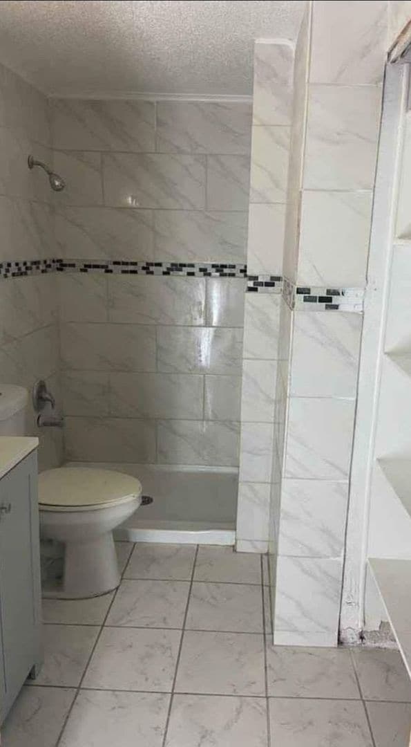 Building Photo - Charming Studio in Orlando for only 995$