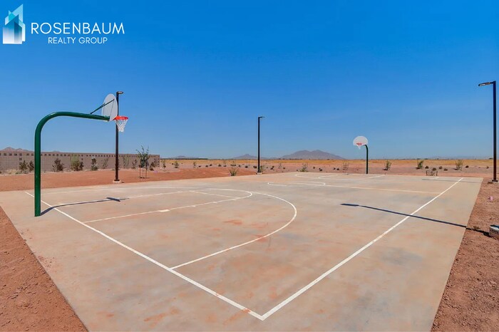 Building Photo - 47662 W Mellen Ln