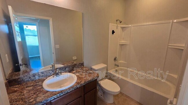 Building Photo - 30953 Water Lily Dr