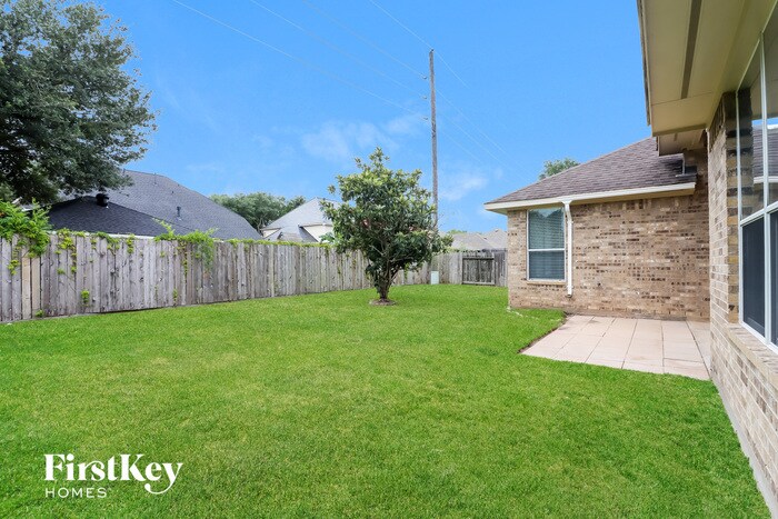 Building Photo - 3211 Oak Park Ln