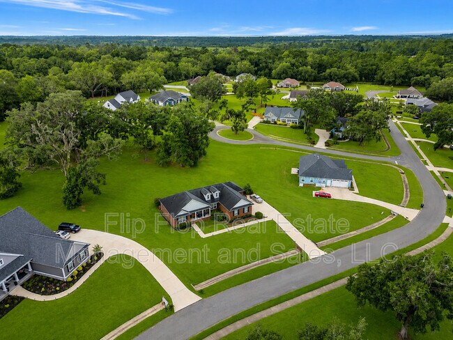 Building Photo - 3325 Mariana Oaks Dr