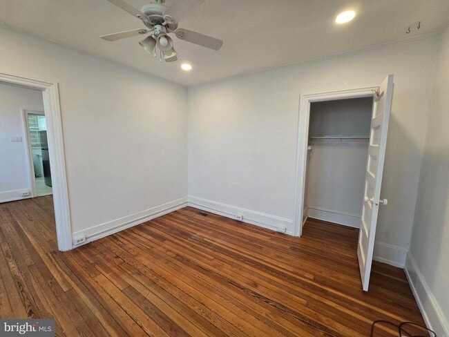 Building Photo - 5455 Ridge Ave