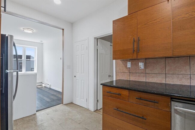 Building Photo - 310 Paterson Plank Rd