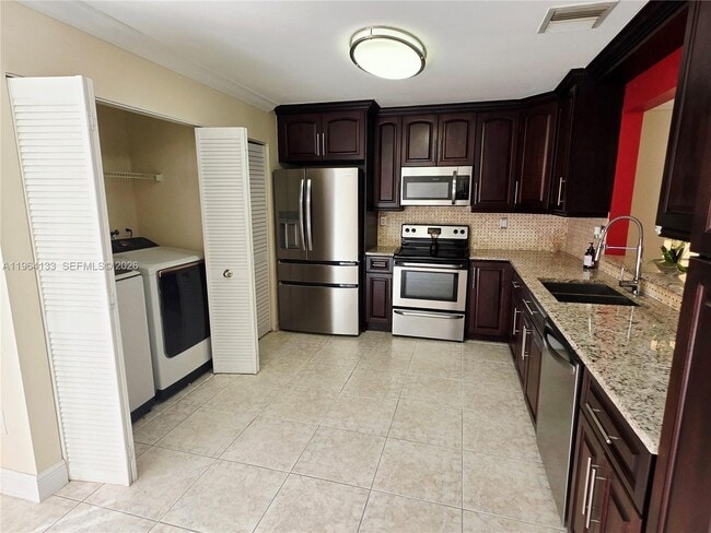 Building Photo - 15222 SW 111th St