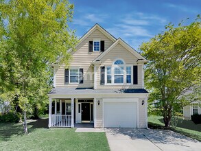 Building Photo - 9817 Stephen Thompson Ln