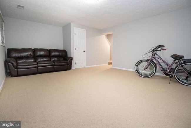 Building Photo - 2526 Log Mill Ct