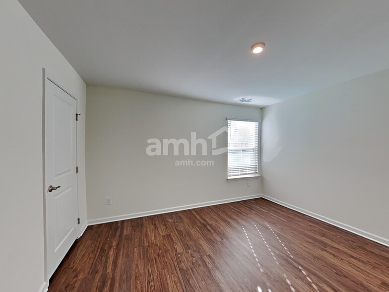 Building Photo - 5329 Cairo Ct