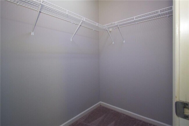 Building Photo - 960 Franklin Mill Trace