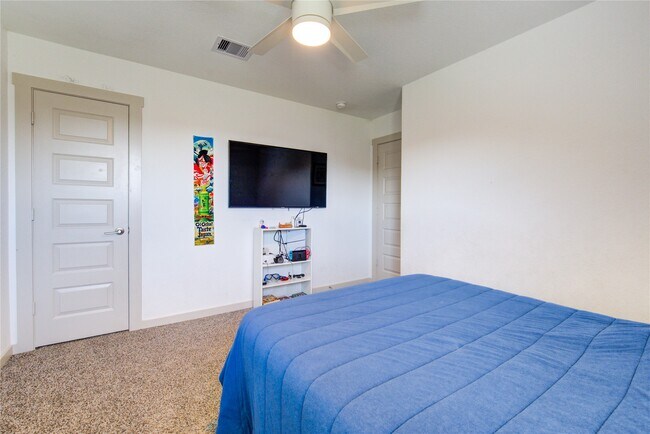 Building Photo - 4006 Elk Crk Ct