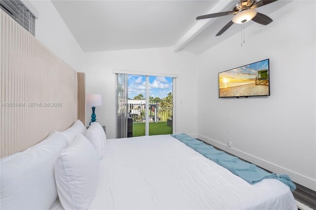 Building Photo - 2531 Key Largo Ln