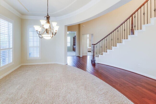 Building Photo - 14430 Daly Dr