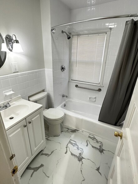 Building Photo - 53 Hopedale