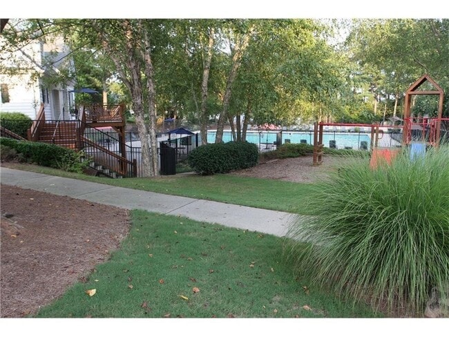 Building Photo - Charming 3BR/2.5BA Cul-de-Sac Home in Sought-After Avensong Community!