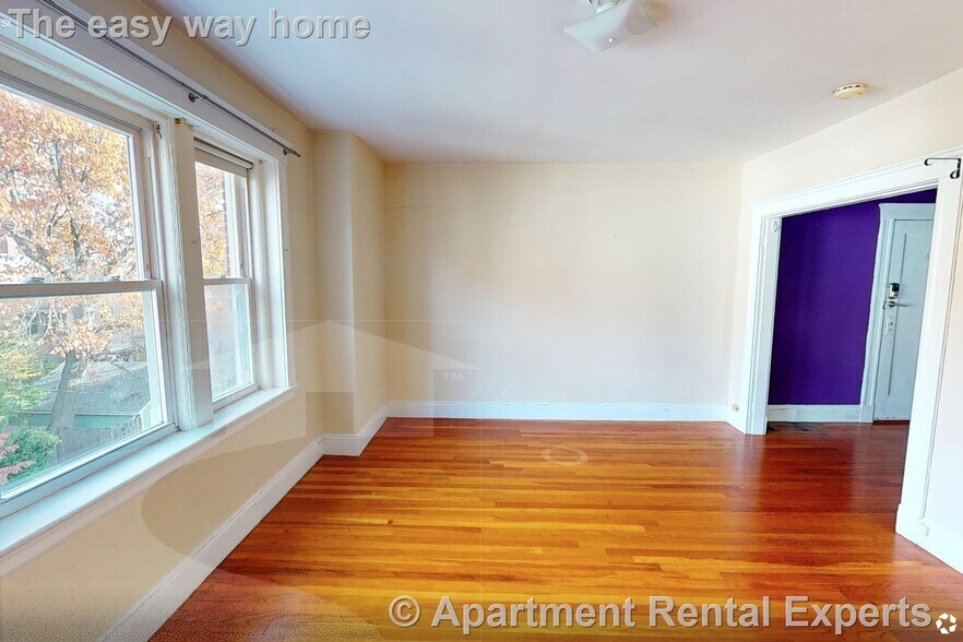 Building Photo - 11 Gray St