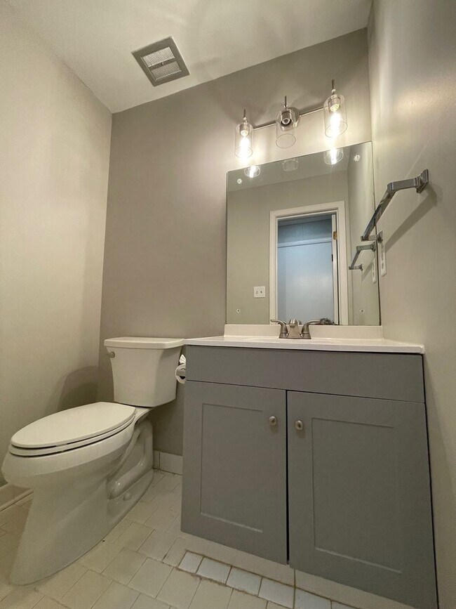 Building Photo - 4301 Little River Rd