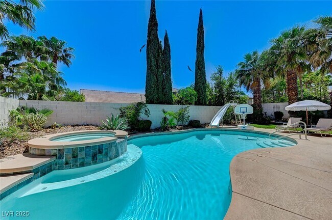 Building Photo - 10249 Wisteria Hills Ct