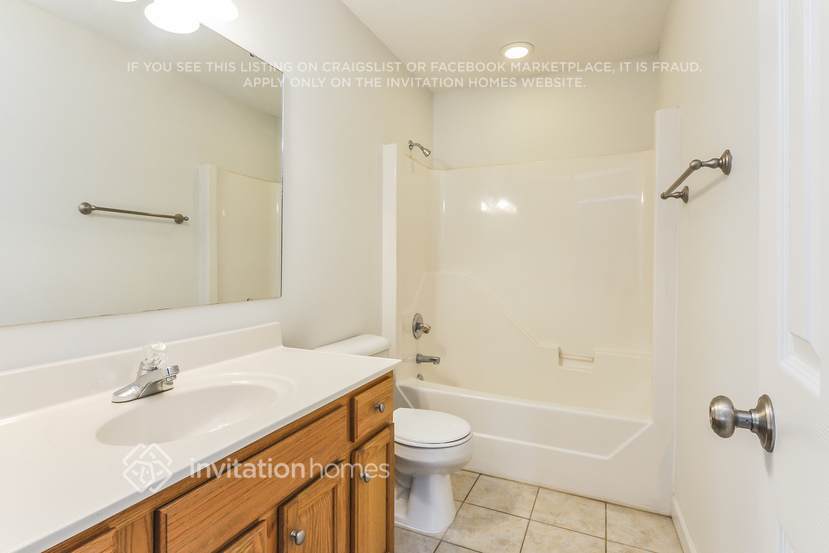 Building Photo - 176 Smithwood Dr