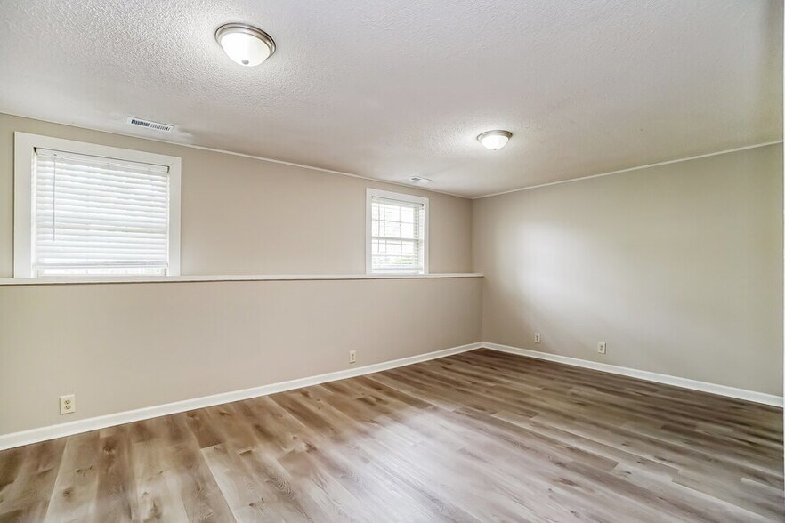 Building Photo - 2524 Bridlewood Ct