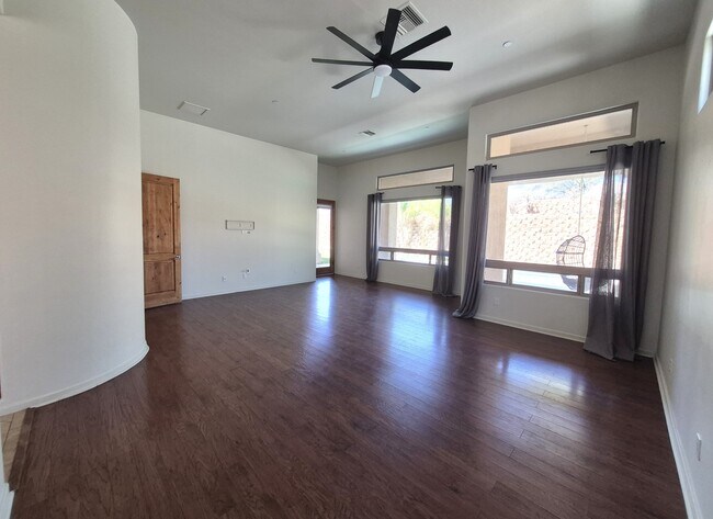 Building Photo - 12825 N Mystic View Pl