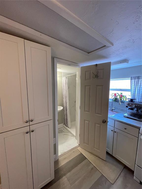 Building Photo - 7209 Boca Ciega Dr