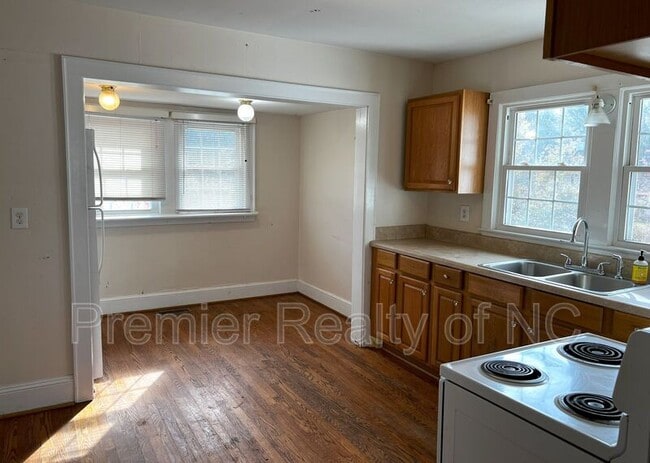 Building Photo - 3750 US Hwy 158