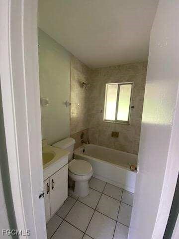 Building Photo - 2038 Eloise Cir