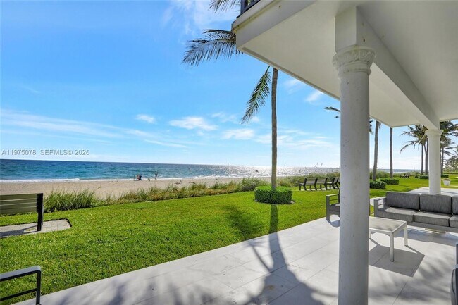 Building Photo - 1194 Hillsboro Mile Unit 1