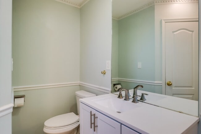 Building Photo - 9524 Pointe Aux Chenes Rd