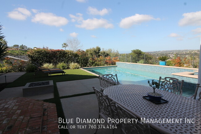 Building Photo - 3008 Azahar St