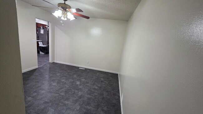 Building Photo - 6116 Blackberry Meadow Ln