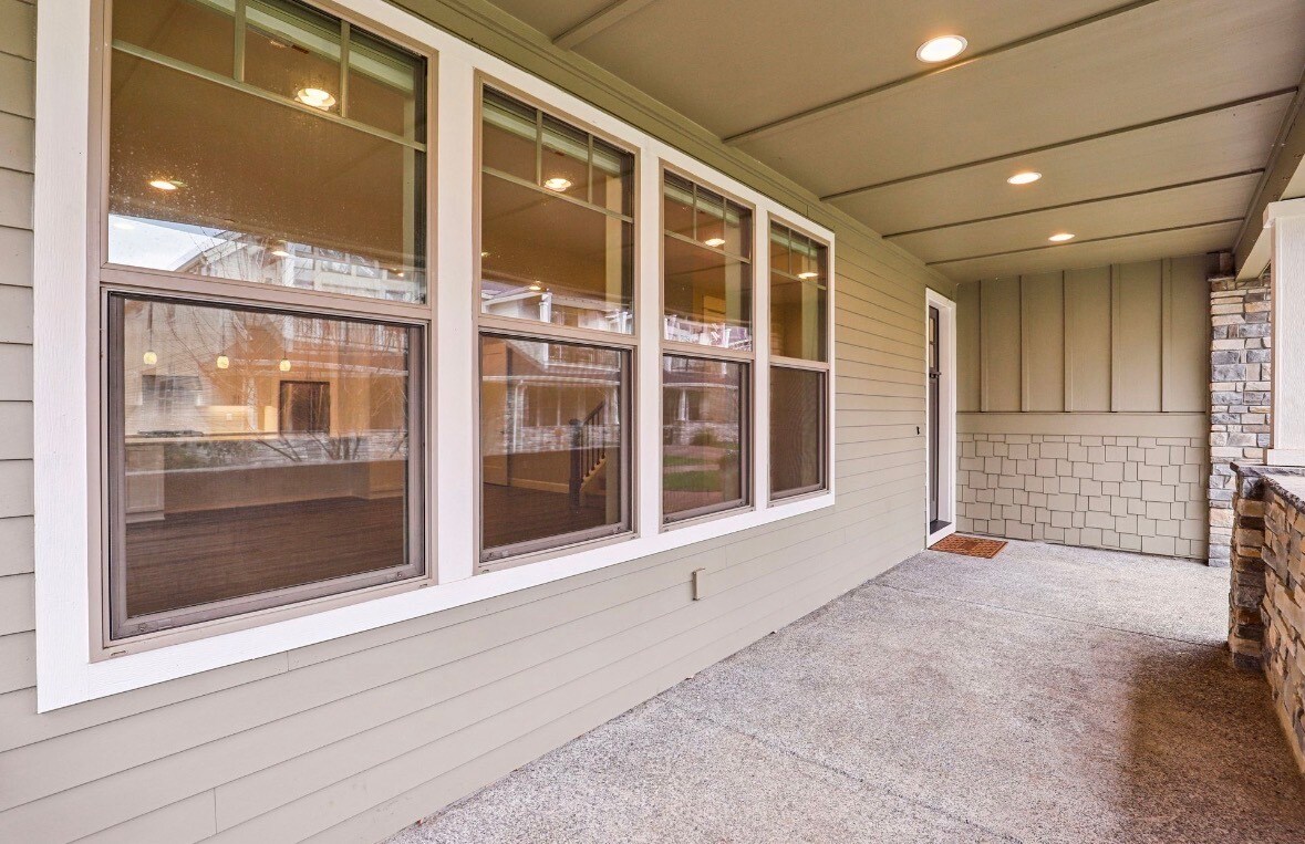 Building Photo - 3821 NW 74th Ave