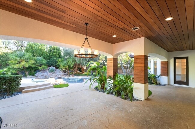 Building Photo - 72 Panorama Crest Ave