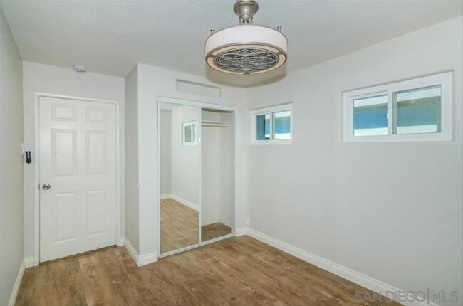 Building Photo - Remodeled 3 bedroom 2 bath.  Fenced yard. Outdoor shower, deck ,attached garage. Near beaches.