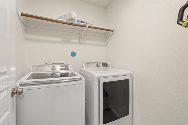 Building Photo - 6810 Cortenridge Ln