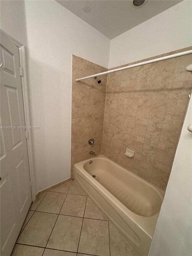 Building Photo - 11605 NW 89th St