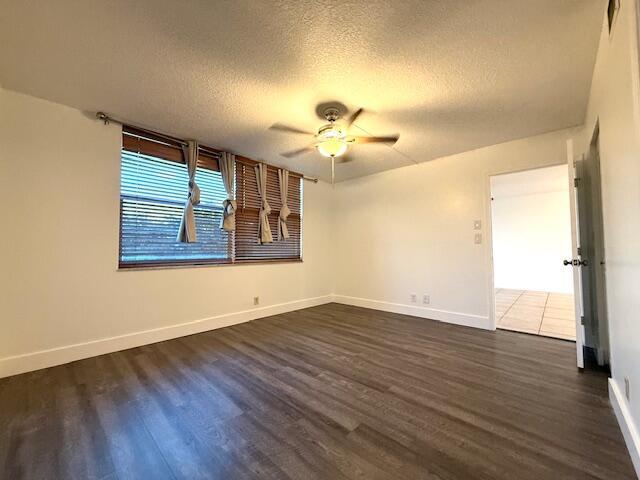 Building Photo - 4570 NW 18th Ave