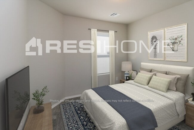 Building Photo - 9441 SW 37th St