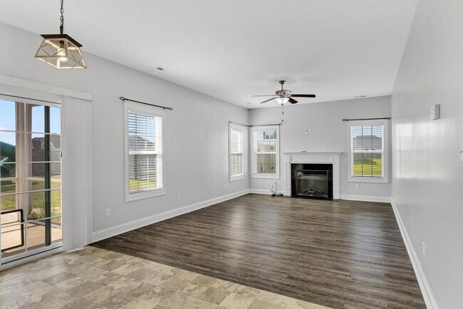 Building Photo - Sterling Farms Beauty!