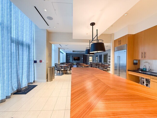 Building Photo - High-Floor 2BR Corner Unit with Expansive Views & 2 Parking at Azure Ala Moana